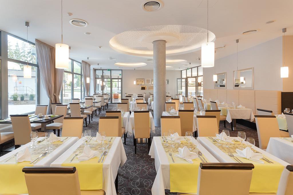 Wellness Hotel Panorama Trenčianske Teplice Eksteriør bilde